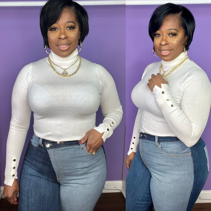 The SHANNEL Sweater (Ivory)