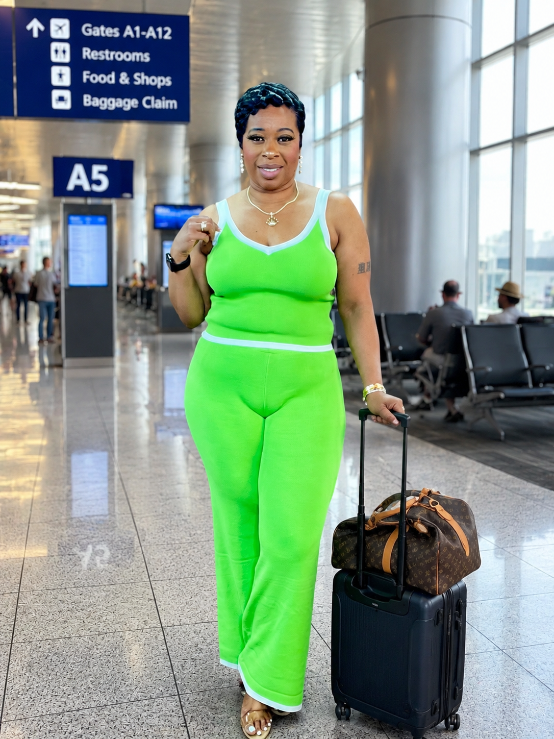 Limelight Luxe Set (Lime green/White) Great Stretch