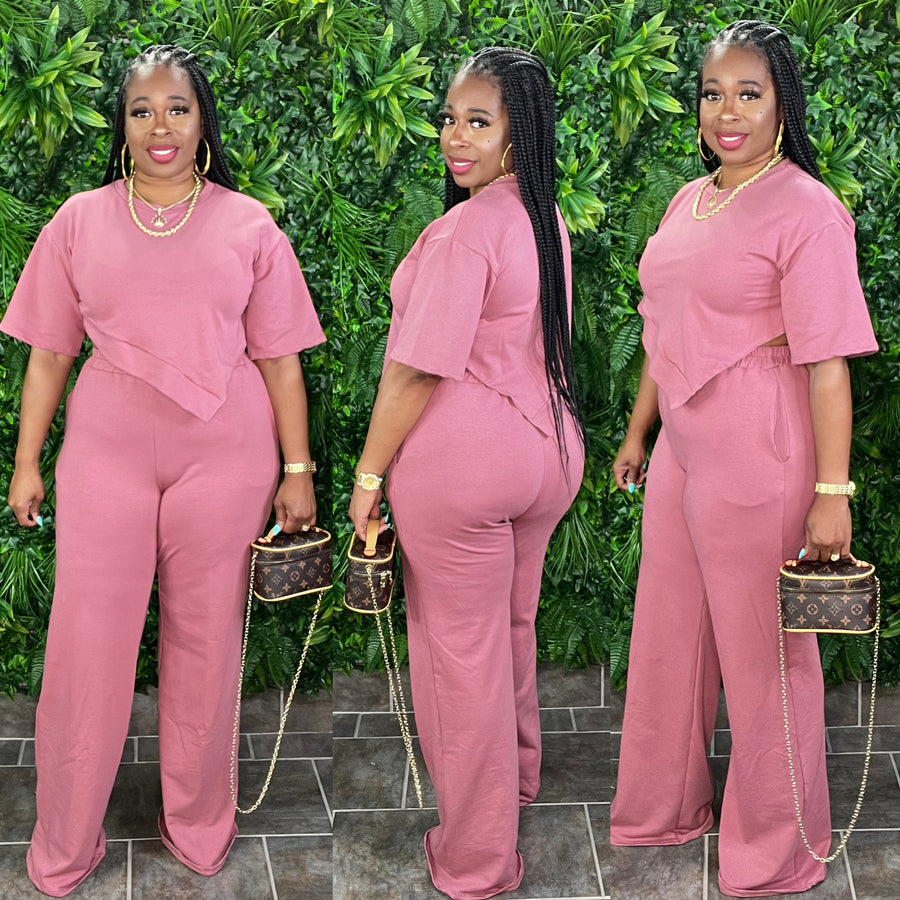 The ADELA Asymmetric Set (Dk Mauve)