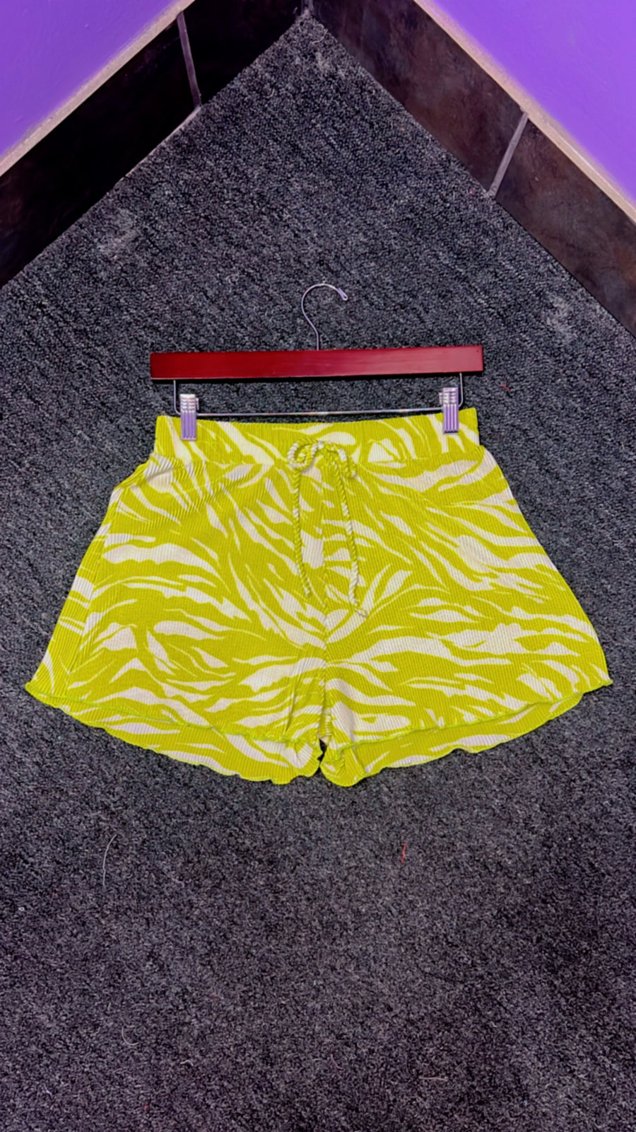 The Cayman Islands Resort Set (Lime/Ivory)