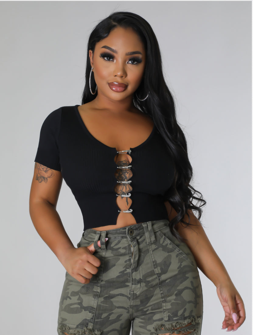 The PIN ME DOWN Top (Black)