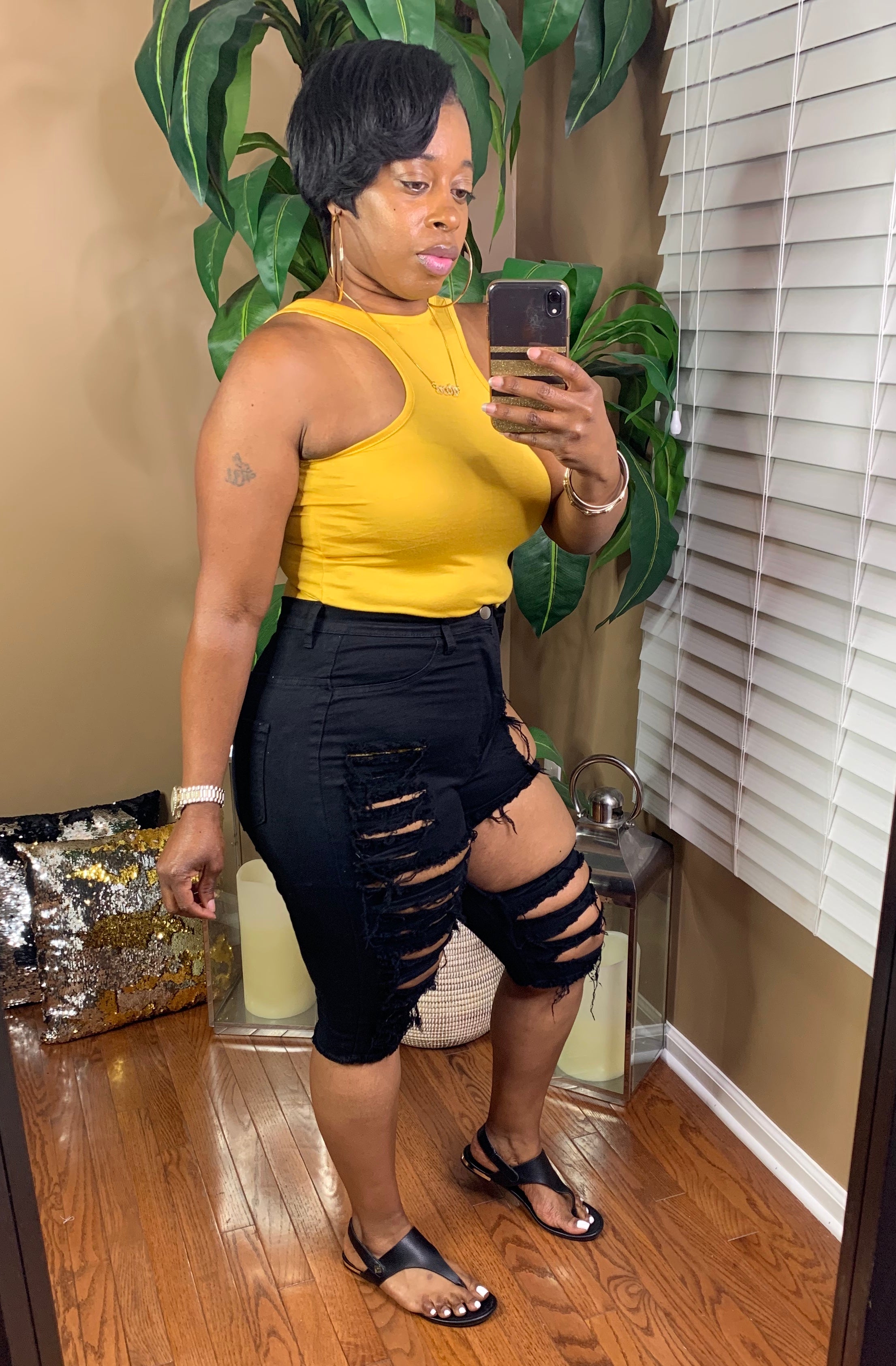 JAIME Highwaist Bermuda Shorts (Black)