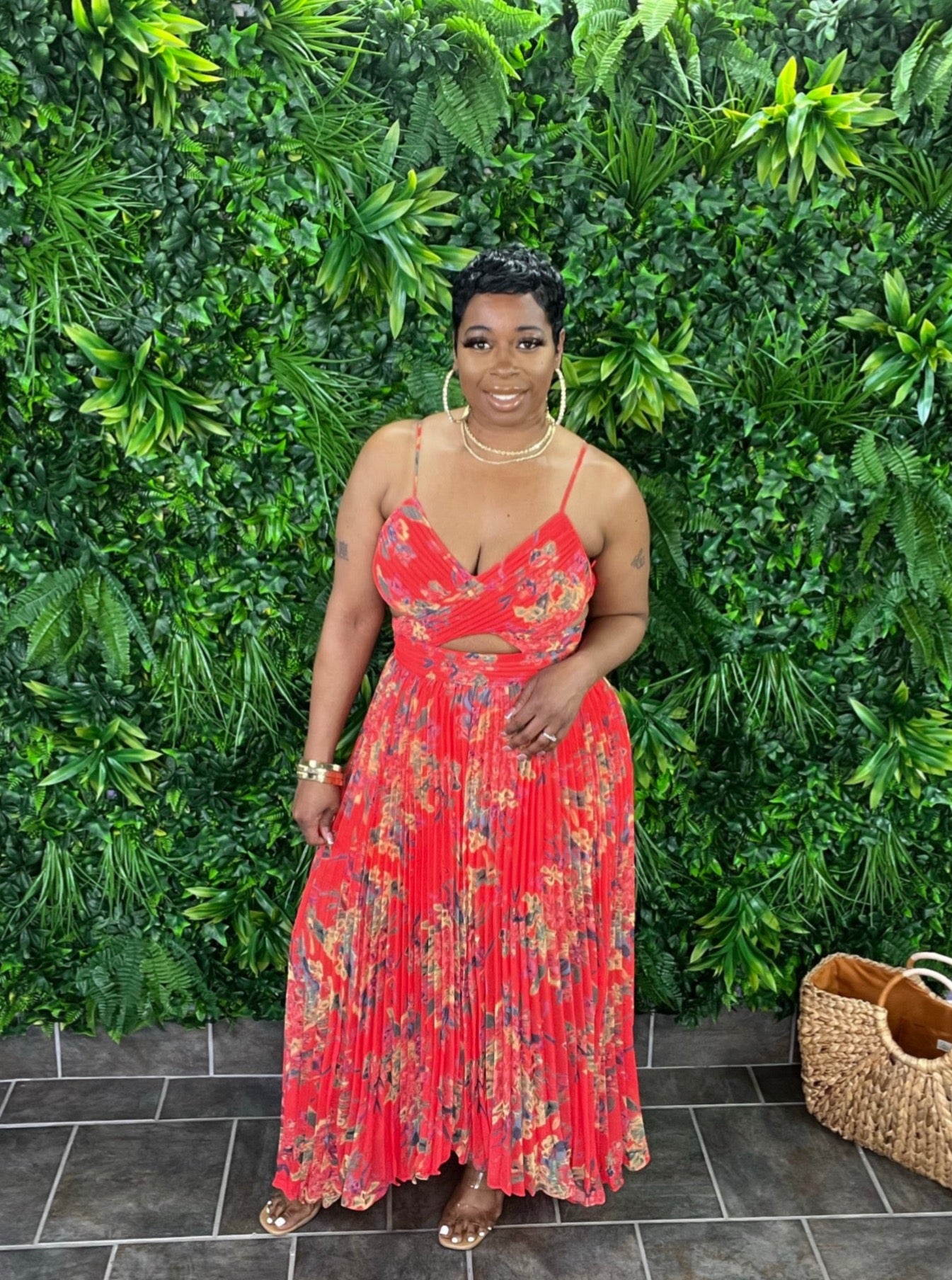 ARIELLE Maxi Dress (Coral/Multi)