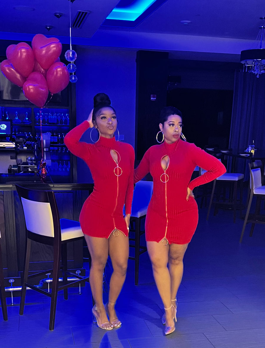 The SWEETIE Zipper Dress (Red)