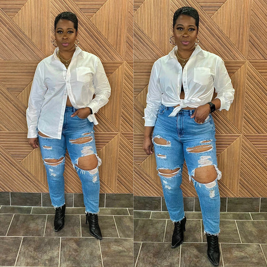The Classic Boyfriend White Button Down Shirt (can size down)