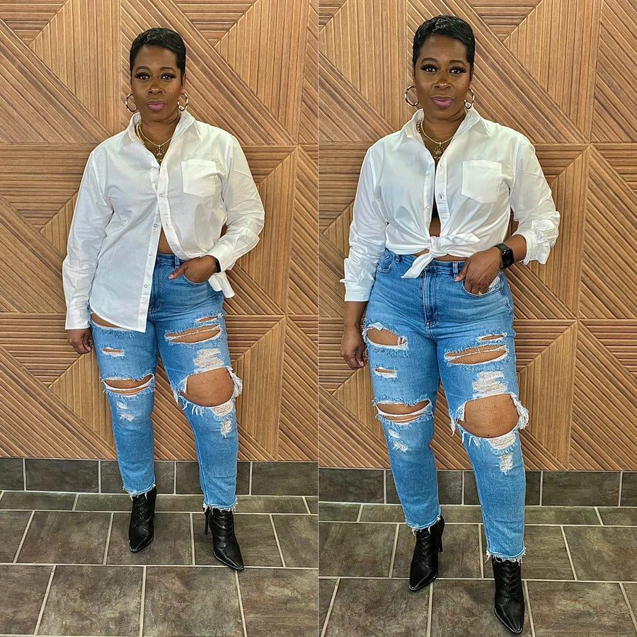 The Classic Boyfriend White Button Down Shirt (can size down)