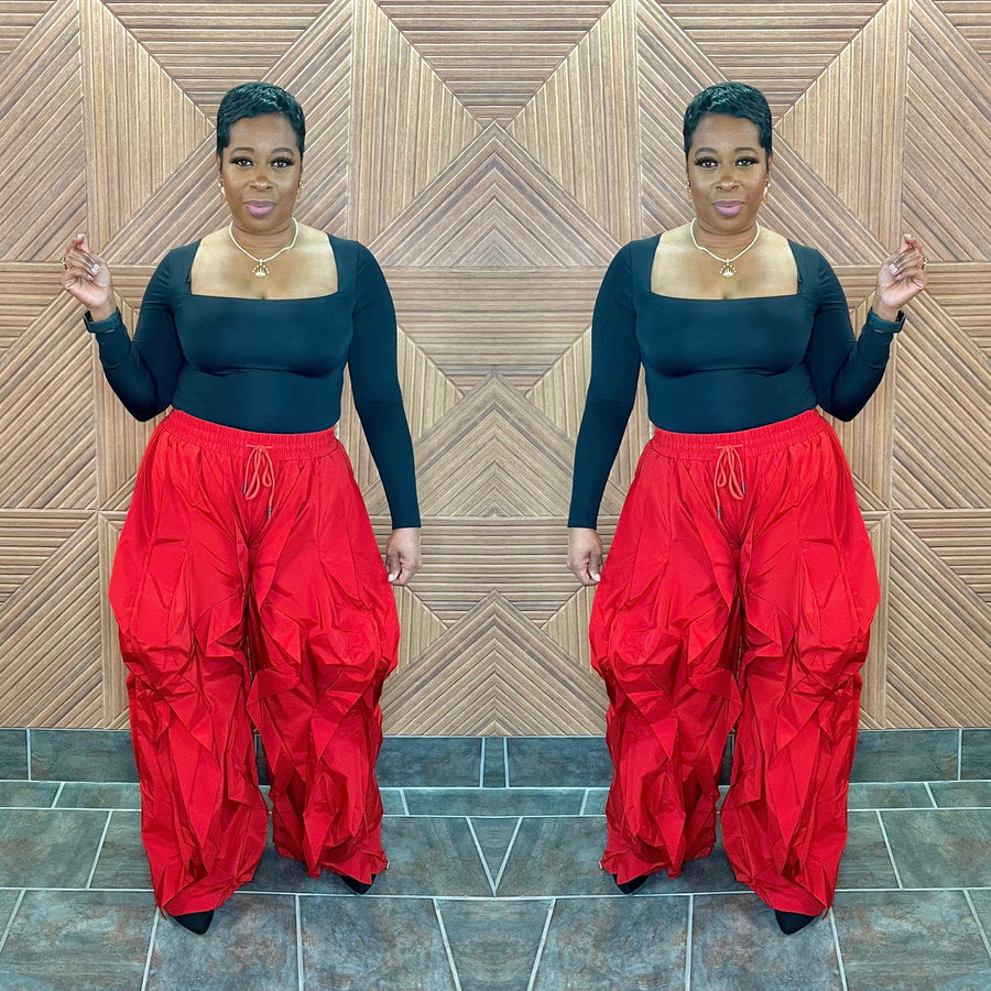 The Square Neck Top (Black)