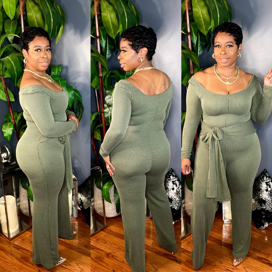 The Pretty Chic Jumpsuit (Olive)