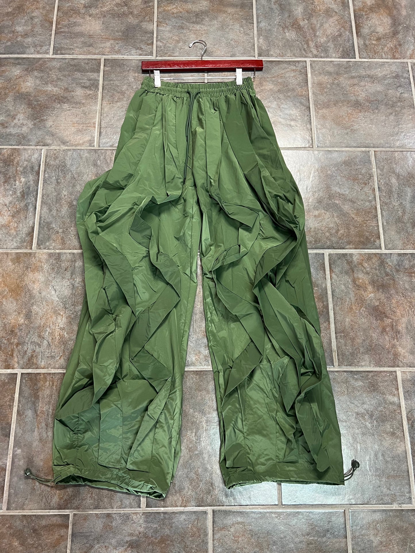 The Bellucci Luxe Pants (Olive)
