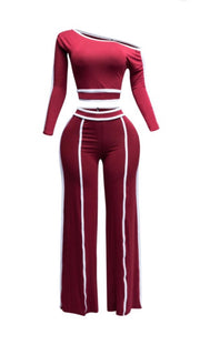 The Sonoma off the shoulder Set (Burgundy/White)