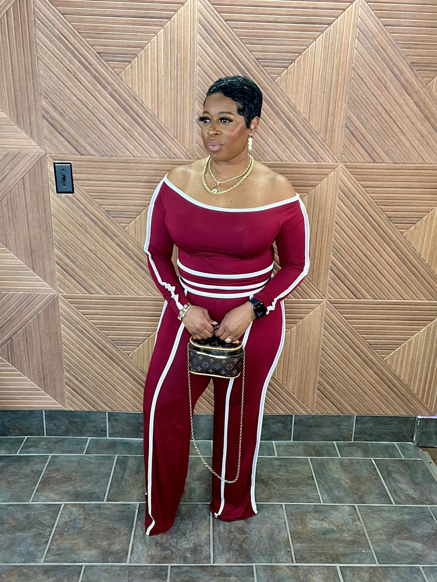The Sonoma off the shoulder Set (Burgundy/White)
