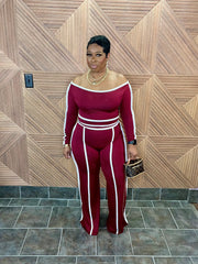 The Sonoma off the shoulder Set (Burgundy/White)