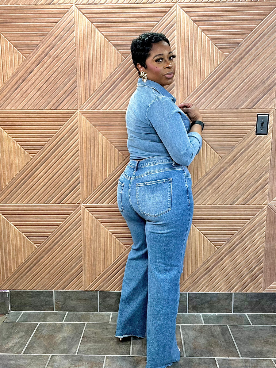 The It-Girl Wide Leg Jeans (Med. wash) sizes 3-15