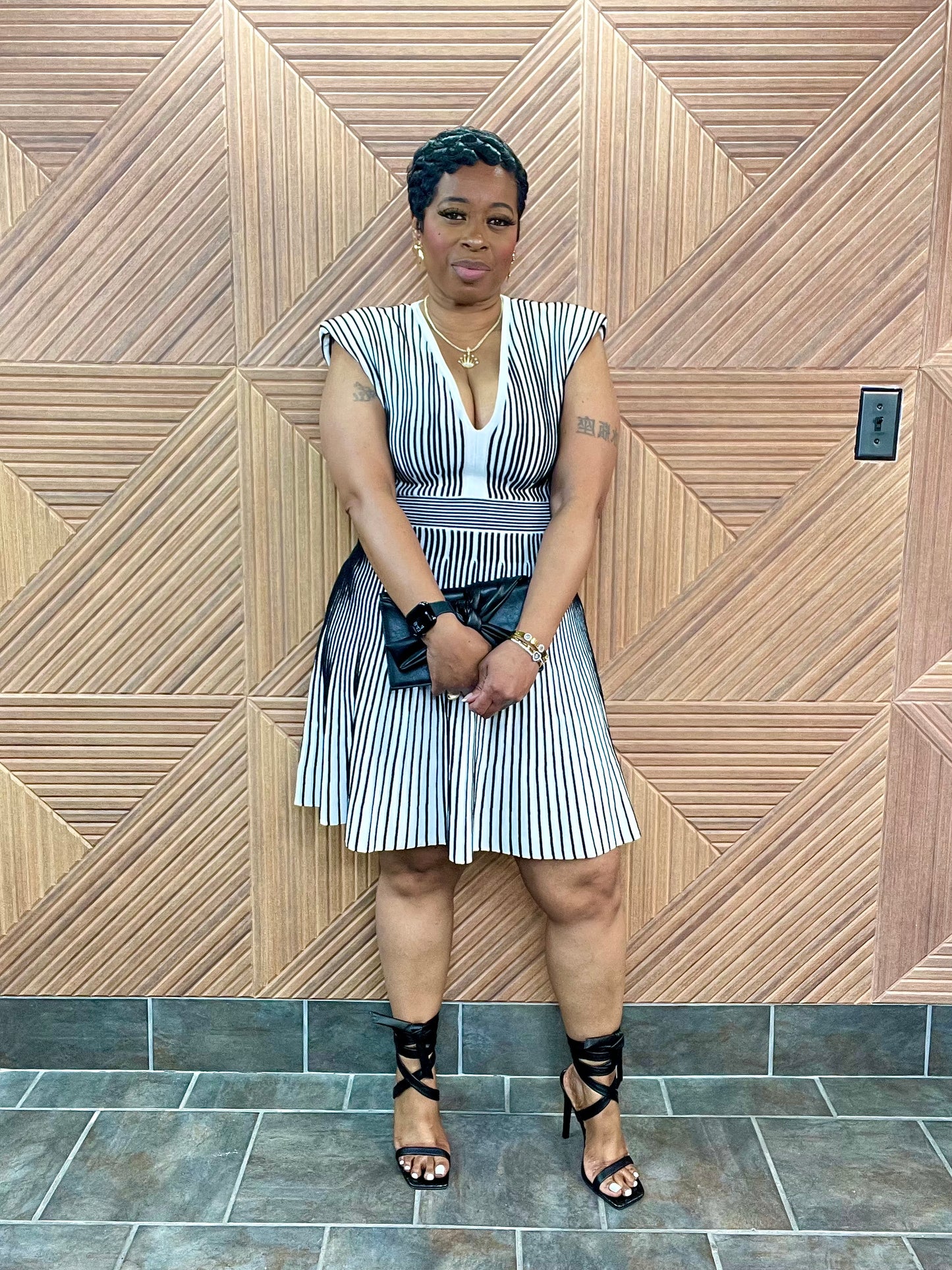 Power Hour Flare Dress (White/Black)