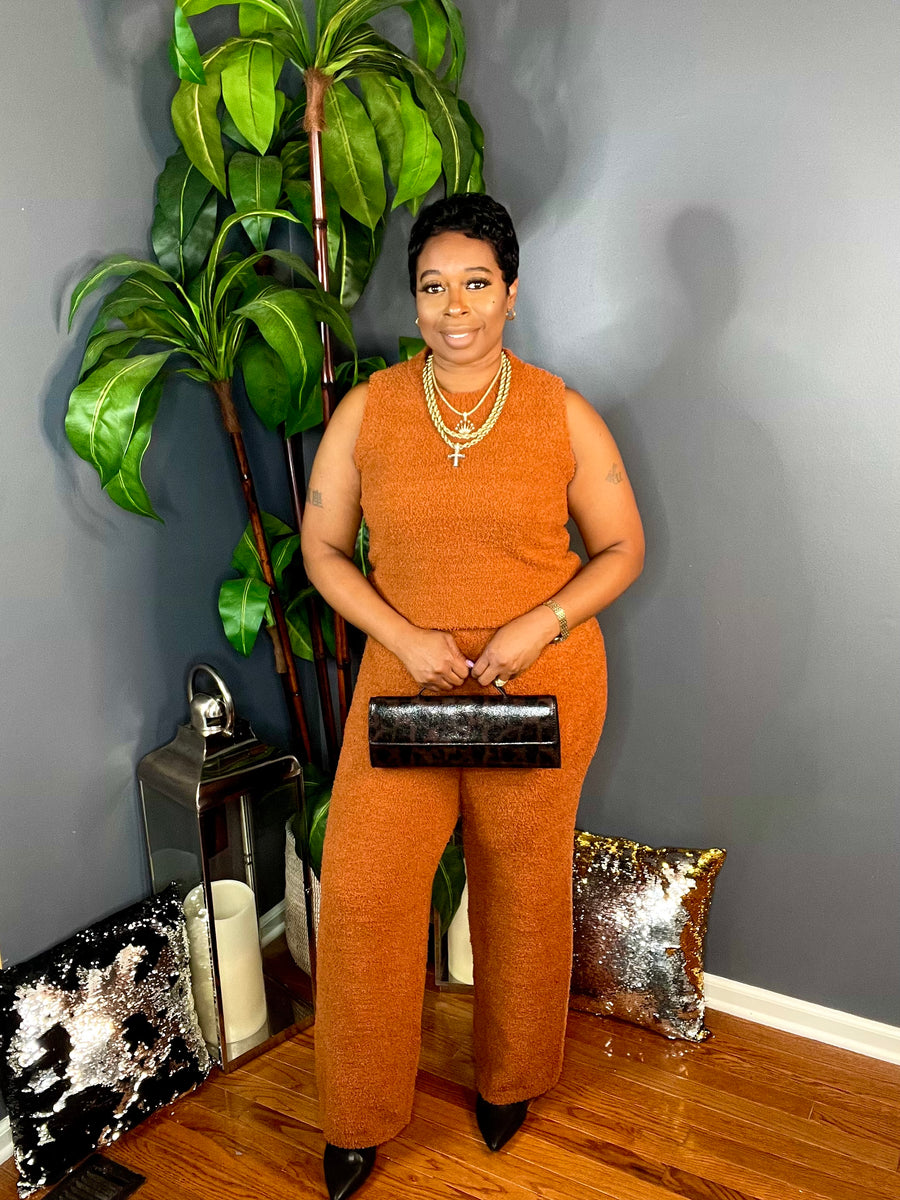 The Soft Girl Era 3pc Fuzzy Cozy Set (Rust)
