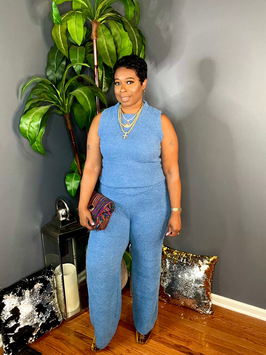 The Soft Girl Era 3pc Fuzzy Cozy Set (Blue)