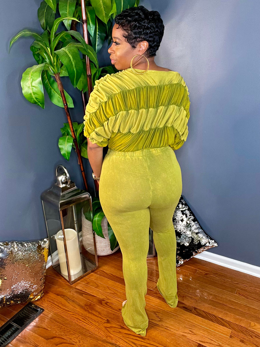 The Excuse Me Miss Set (Olive)