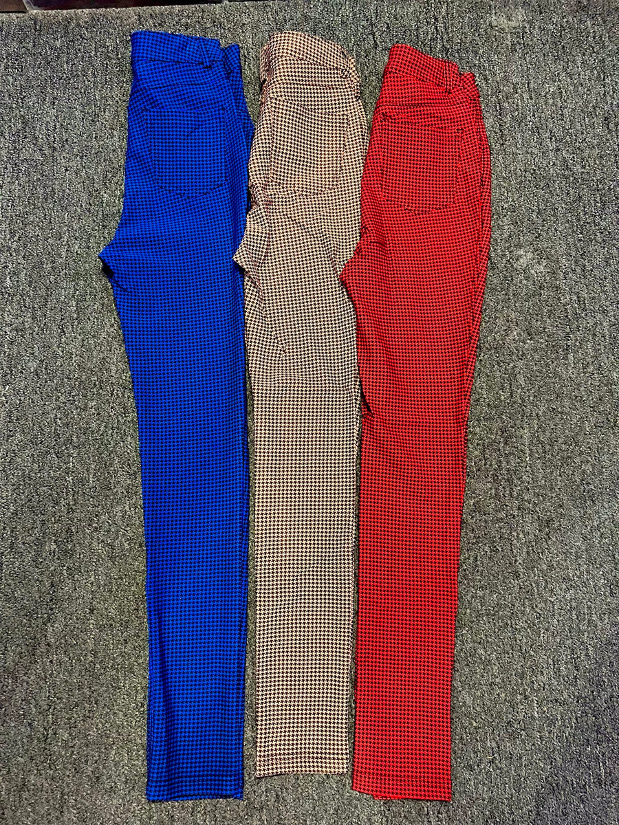 The LARISSA Houndstooth Pants (Red)