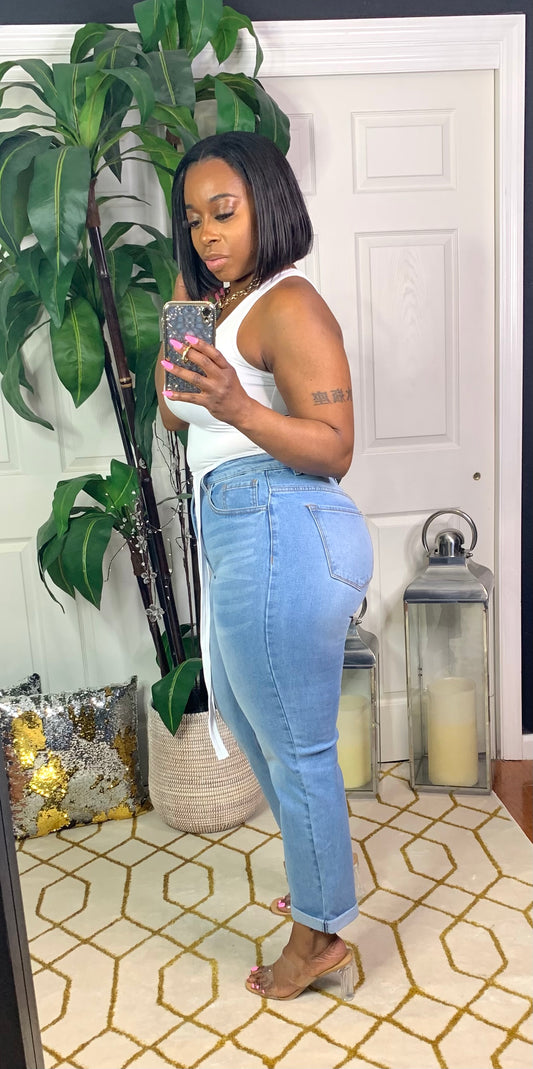 MOM Jeans (Denim Med. Wash)