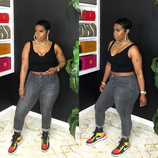 JESSI Capri Jeans (Grey Black) | Size 9 left